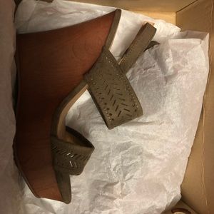 They are a size 8 but run a little small